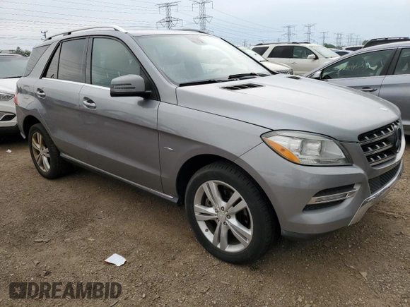 2012 Mercedes-Benz M 350 with VIN 4JGDA5HBXCA010983, listed as a Copart auction lot 59194555 with 196,667 mi miles and Clean title. Bid and sale history available at DreamBid. Image 4.