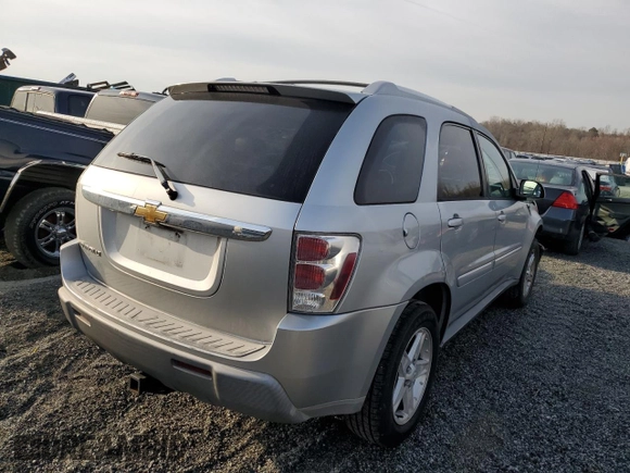 2006 Chevrolet Equinox LT with VIN 2CNDL63F266009922, listed as a Copart auction lot 48982435 with 182,947 mi miles and Salvage Title. Bid and sale history available at carsss.com. Image 3.