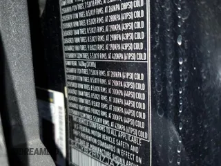 2018 Land Rover Range Rover Velar S с VIN SALYB2RN7JA710458, выставлен на аукционе Copart как лот 42389605 с пробегом 120 378 миль миль и Чистый • Clean title. История ставок и продаж доступна на DreamBid. Изображение 13.