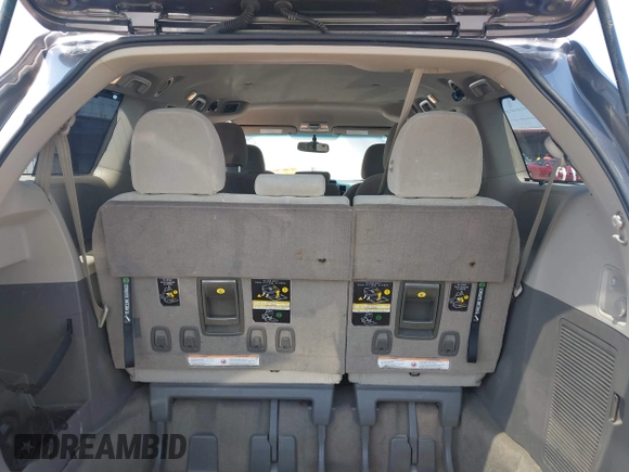 2015 Toyota Sienna LE AAS with VIN 5TDKK3DC4FS617903, listed as a IAAI auction lot 42390155 with 151,975 mi miles and . Bid and sale history available at DreamBid. Image 12.