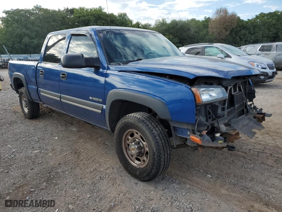 2003 Chevrolet Silverado 1500HD LT with VIN 1GCGC13U33F144265, listed as a Copart auction lot 70311494 with 328,805 mi miles and Salvage Title. Bid and sale history available at carsss.com. Image 4.