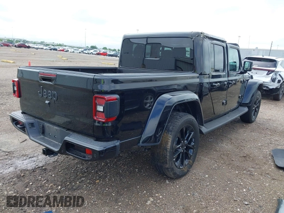 2023 Jeep Gladiator Overland with VIN 1C6HJTFG6PL555153, listed as a IAAI auction lot 42210878 with 40,576 mi miles and . Bid and sale history available at DreamBid. Image 4.