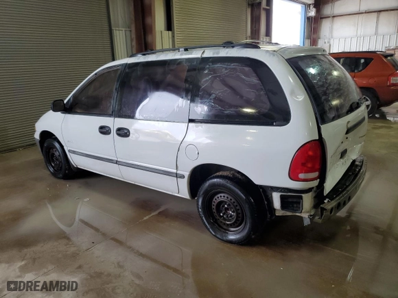 2000 Dodge Caravan with VIN 2B4GP25G4YR791420, listed as a Copart auction lot 83426754 with 141,635 mi miles and Salvage Title. Bid and sale history available at carsss.com. Image 2.