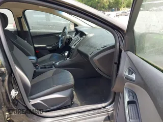 2013 Ford Focus SE with VIN 1FADP3F27DL278668, listed as a IAAI auction lot 42482400 with 132,276 mi miles and . Bid and sale history available at DreamBid. Image 5.