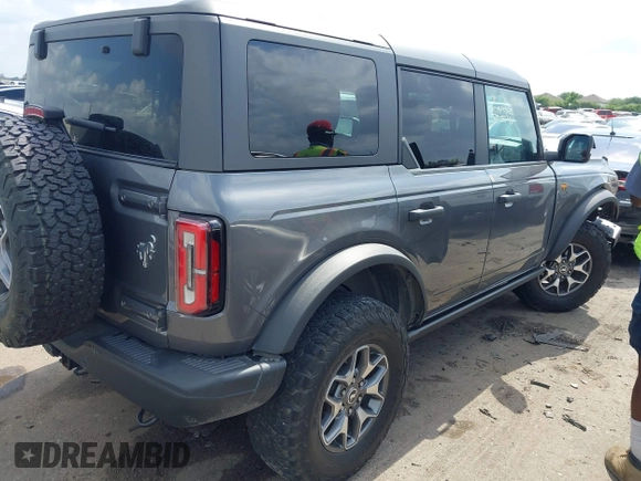 2021 Ford Bronco с VIN 1FMEE5DP3MLB06714, выставлен на аукционе IAAI как лот 42158775 с пробегом 40 947 миль миль и . История ставок и продаж доступна на DreamBid. Изображение 4.