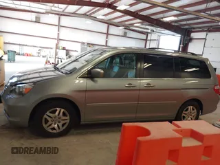 2007 Honda Odyssey EX-L with VIN 5FNRL38737B095747, listed as a IAAI auction lot 42126000 with 178,779 mi miles. Bid and sale history available at carsss.com. Image 14.