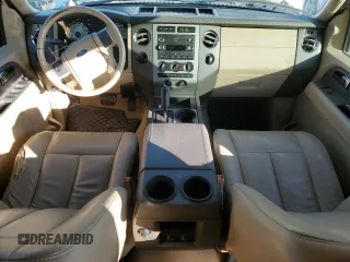 2008 Ford Expedition Max SSV with VIN 1FMFK15528LA74797, listed as a Copart auction lot 43156235 with 235,793 mi miles and Salvage title. Bid and sale history available at DreamBid. Image 8.