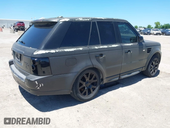 2009 Land Rover Range Rover Sport HSE with VIN SALSF25459A199061, listed as a IAAI auction lot 42319481 with 147,083 mi miles and . Bid and sale history available at DreamBid. Image 4.
