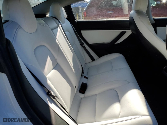 2018 Tesla Model 3 Long Range Battery with VIN 5YJ3E1EB1JF112226, listed as a Copart auction lot 46392405 with 0 mi miles and Salvage Title. Bid and sale history available at carsss.com. Image 10.