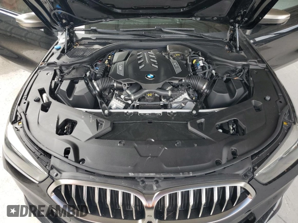 2021 BMW 8 Series M850i xDrive with VIN WBABC4C0XMCG35539, listed as a Copart auction lot 52070705 with 0 mi miles and Non Repairable. Bid and sale history available at carsss.com. Image 11.