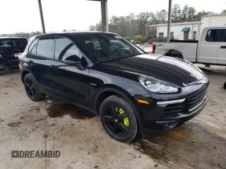 2016 Porsche Cayenne S E-Hybrid with VIN WP1AE2A26GLA17555, listed as a Copart auction lot 44078415 with 56,830 mi miles and Clean title. Bid and sale history available at DreamBid. Image 4.