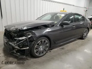 2018 BMW 5 Series 540i xDrive z VIN WBAJE7C57JWC56107, wystawiony jako Copart lot #41665445 z przebiegiem 77 275 mil mil oraz Szkoda całkowita • Salvage title. Historia ofert i sprzedaży dostępna na DreamBid. Obrazek 1.