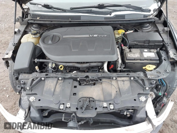 2015 Chrysler 200 S with VIN 1C3CCCBG9FN516065, listed as a IAAI auction lot 41921668 with 162,801 mi miles. Bid and sale history available at carsss.com. Image 10.