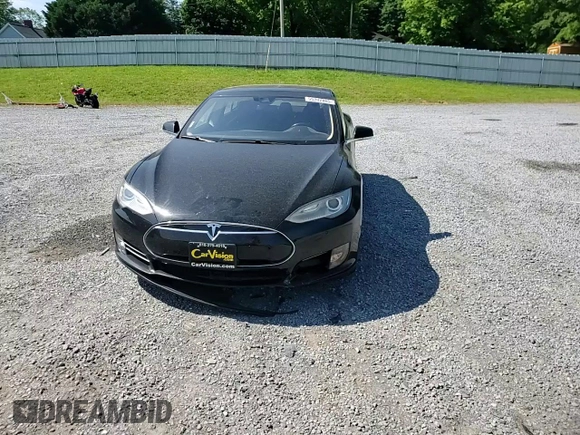 2016 Tesla Model S 70 with VIN 5YJSA1E17GF123934, listed as a Copart auction lot 55202865 with 132,027 mi miles and Salvage title. Bid and sale history available at DreamBid. Image 13.