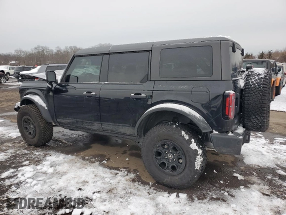 2024 Ford Bronco Wildtrak с VIN 1FMEE2BP2RLA72211, выставлен на аукционе Copart как лот 44726825 с пробегом 9 469 миль миль и Списание • Salvage title. История ставок и продаж доступна на DreamBid. Изображение 2.