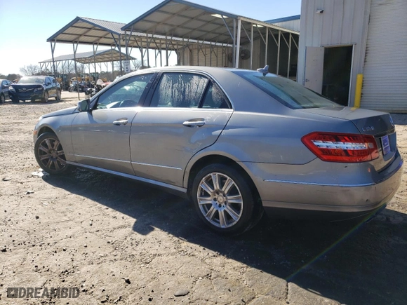 2013 Mercedes-Benz E-Class E 350 Luxury with VIN WDDHF8JB6DA716908, listed as a Copart auction lot 87724615 with 158,682 mi miles and Salvage Title. Bid and sale history available at carsss.com. Image 2.