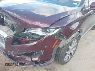 2019 Lincoln MKC Reserve with VIN 5LMTJ3DH3KUL00342, listed as a IAAI auction lot 41498827 with 79,331 mi miles. Bid and sale history available at carsss.com. Image 6.