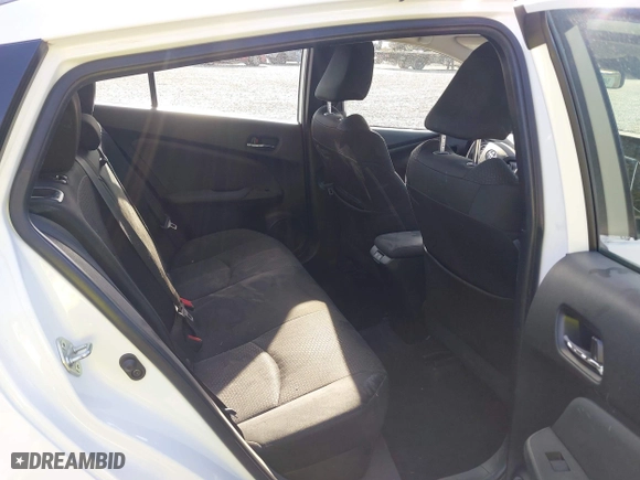 2020 Toyota Prius L Eco with VIN JTDKARFU5L3124692, listed as a IAAI auction lot 42019339 with 178,081 mi miles. Bid and sale history available at carsss.com. Image 8.