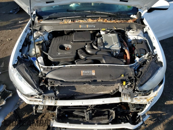 2019 Ford Fusion Hybrid SE with VIN 3FA6P0LU3KR157227, listed as a Copart auction lot 72913652 with 51,912 mi miles. Bid and sale history available at carsss.com. Image 12.