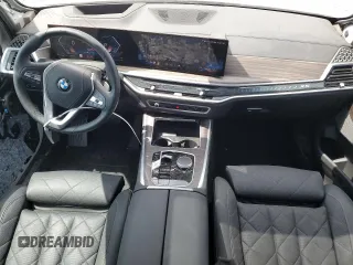 2025 BMW X5 xDrive40i with VIN 5UX23EU00S9W31898, listed as a Copart auction lot 51177025 with 11,483 mi miles and Clean Title. Bid and sale history available at carsss.com. Image 8.