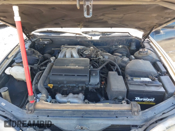 1995 Toyota Camry LE with VIN 4T1GK12E5SU860216, listed as a IAAI auction lot 41803933 with 235,130 mi miles. Bid and sale history available at carsss.com. Image 10.