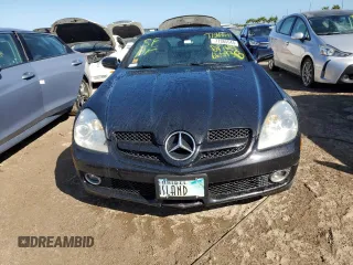 2009 Mercedes-Benz SLK-Class 3.0L with VIN WDBWK54F79F201709, listed as a Copart auction lot 77385544 with 66,593 mi miles and Non Repairable. Bid and sale history available at carsss.com. Image 5.