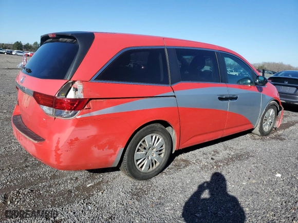 2015 Honda Odyssey LX with VIN 5FNRL5H23FB055585, listed as a Copart auction lot 84622384 with 239,344 mi miles and Clean Title. Bid and sale history available at carsss.com. Image 3.
