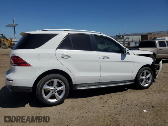 2018 Mercedes-Benz GLE 350 z VIN 4JGDA5JB2JB064487, wystawiony jako Copart lot #57263315 z przebiegiem 36 313 mil mil oraz Szkoda całkowita • Salvage title. Historia ofert i sprzedaży dostępna na DreamBid. Obrazek 3.