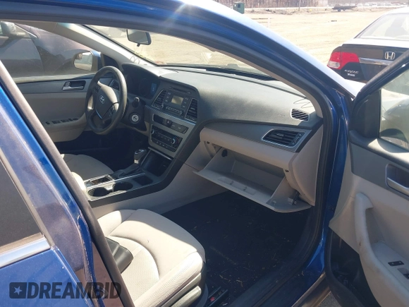 2017 Hyundai Sonata SE with VIN 5NPE24AF6HH594716, listed as a IAAI auction lot 41586899 with 84,095 mi miles and . Bid and sale history available at DreamBid. Image 5.