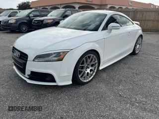 2009 Audi TTS Prestige z VIN TRUUF38J191024061, wystawiony jako Copart lot #60684175 z przebiegiem 88 329 mil mil oraz Czysty tytuł • Clean title. Historia ofert i sprzedaży dostępna na DreamBid. Obrazek 2.