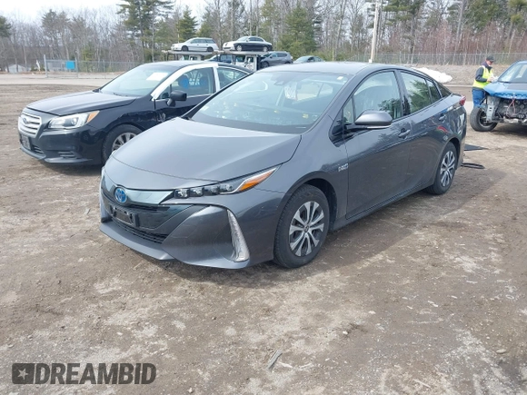 2020 Toyota Prius LE with VIN JTDKARFP2L3136261, listed as a IAAI auction lot 41752037 with Not Provided miles and . Bid and sale history available at DreamBid. Image 18.