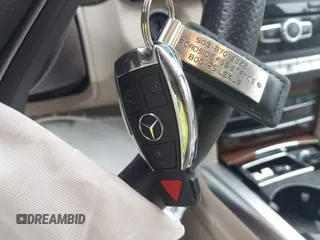2014 Mercedes-Benz E 350 Luxury with VIN WDDHF8JB8EA980004, listed as a IAAI auction lot 42160745 with 58,418 mi miles and . Bid and sale history available at DreamBid. Image 11.