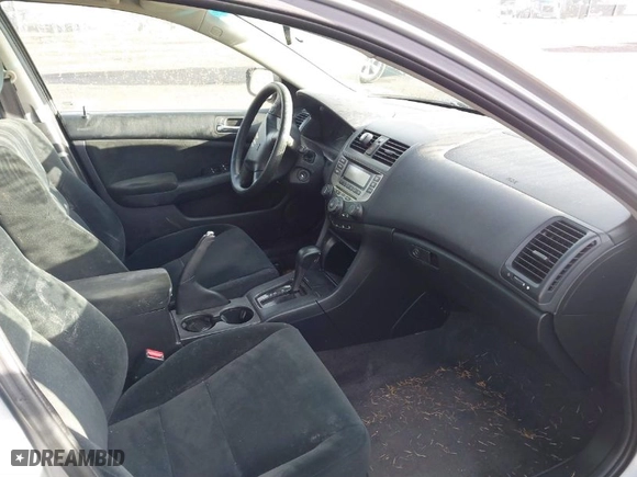 2006 Honda Accord Sdn LX with VIN 1HGCM56416A063251, listed as a IAAI auction lot 41789207 with 305016 miles. Bid and sale history available at carsss.com. Image 5.