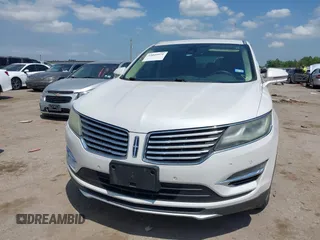 2016 Lincoln MKC Reserve with VIN 5LMCJ3C95GUJ28431, listed as a IAAI auction lot 42049971 with 207,183 mi miles and . Bid and sale history available at DreamBid. Image 12.