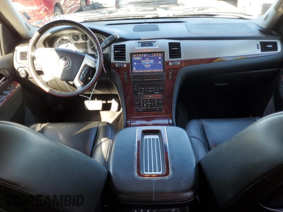 2013 Cadillac Escalade ESV Premium z VIN 1GYS4JEF1DR147715, wystawiony jako Copart lot #60710254 z przebiegiem 253 545 mil mil oraz Szkoda całkowita • Salvage title. Historia ofert i sprzedaży dostępna na DreamBid. Obrazek 8.
