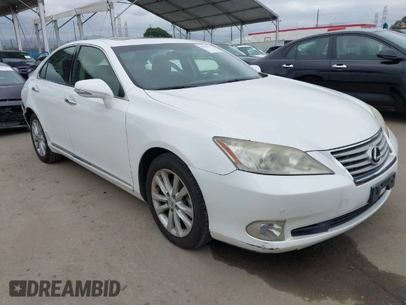 2012 Lexus ES with VIN JTHBK1EG5C2509247, listed as a IAAI auction lot 41808453 with 61,591 mi miles. Bid and sale history available at carsss.com. Image 1.
