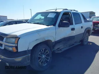 2003 Chevrolet Avalanche with VIN 3GNEK13TX3G263258, listed as a IAAI auction lot 41861349 with 200,892 mi miles. Bid and sale history available at carsss.com. Image 6.