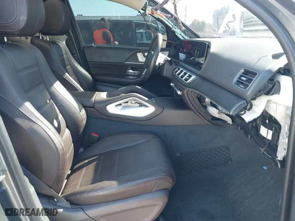2020 Mercedes-Benz GLS with VIN 4JGFF8GE5LA176965, listed as a IAAI auction lot 40107588 with 56,508 mi miles. Bid and sale history available at carsss.com. Image 5.