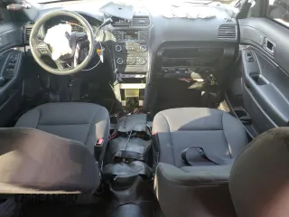 2018 Ford Police Interceptor Utility z VIN 1FM5K8AR0JGC17208, wystawiony jako Copart lot #45866014 z przebiegiem 108 814 mil mil oraz Szkody całkowita. Historia ofert i sprzedaży dostępna na DreamBid. Obrazek 8.