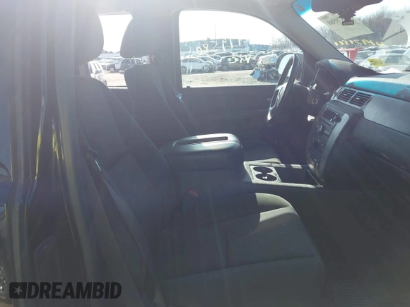 2013 GMC Sierra 1500 SLE with VIN 1GTR2VE74DZ114072, listed as a IAAI auction lot 41979580 with 138,722 mi miles and . Bid and sale history available at DreamBid. Image 5.