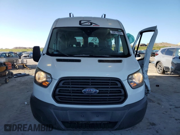 2017 Ford Transit XL z VIN 1FBZX2CM4HKA55164, wystawiony jako Copart lot #49674065 z przebiegiem 139 091 mil mil oraz Szkoda całkowita • Salvage title. Historia ofert i sprzedaży dostępna na DreamBid. Obrazek 5.