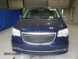 2015 Chrysler Town & Country Touring L with VIN 2C4RC1CG7FR656563, listed as a Copart auction lot 71776834 with 168,884 mi miles and Clean Title. Bid and sale history available at DreamBid. Image 5.