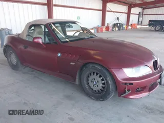 2000 BMW Z3 2.8L with VIN 4USCH3343YLF43193, listed as a IAAI auction lot 41367365 with 157,032 mi miles. Bid and sale history available at carsss.com. Image 1.