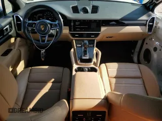 2021 Porsche Cayenne z VIN WP1AA2AY2MDA04727, wystawiony jako Copart lot #55066535 z przebiegiem 46 768 mil mil oraz Szkoda całkowita • Salvage title. Historia ofert i sprzedaży dostępna na DreamBid. Obrazek 8.
