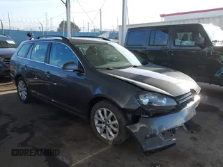 2013 Volkswagen Jetta SE z VIN 3VWPP7AJ7DM669005, wystawiony jako IAAI lot #42057698 z przebiegiem 89 435 mil mil oraz . Historia ofert i sprzedaży dostępna na DreamBid. Obrazek 1.