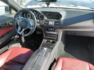 2015 Mercedes-Benz E 400 with VIN WDDKJ6HB8FF299070, listed as a Copart auction lot 46932605 with 133,432 mi miles and Salvage Title. Bid and sale history available at DreamBid. Image 8.