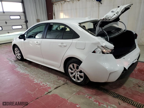 2024 Toyota Corolla LE with VIN 5YFB4MDE8RP161872, listed as a Copart auction lot 51522535 with 3,108 mi miles and Clean Title. Bid and sale history available at carsss.com. Image 2.
