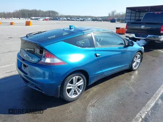 2011 Honda CR-Z with VIN JHMZF1D4XBS014292, listed as a IAAI auction lot 41980890 with 152,250 mi miles. Bid and sale history available at carsss.com. Image 4.