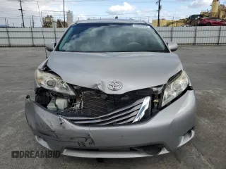 2014 Toyota Sienna LE AAS with VIN 5TDKK3DC7ES492300, listed as a Copart auction lot 53553955 with 153,495 mi miles and Salvage Title. Bid and sale history available at carsss.com. Image 5.