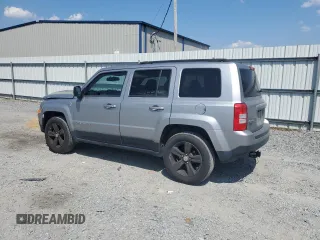 2016 Jeep Patriot Sport with VIN 1C4NJRBB2GD511783, listed as a Copart auction lot 62000425 with 96,260 mi miles and Salvage title. Bid and sale history available at DreamBid. Image 2.